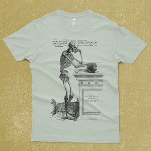 Black & white Skeleton pondering T-shirt - vintage.