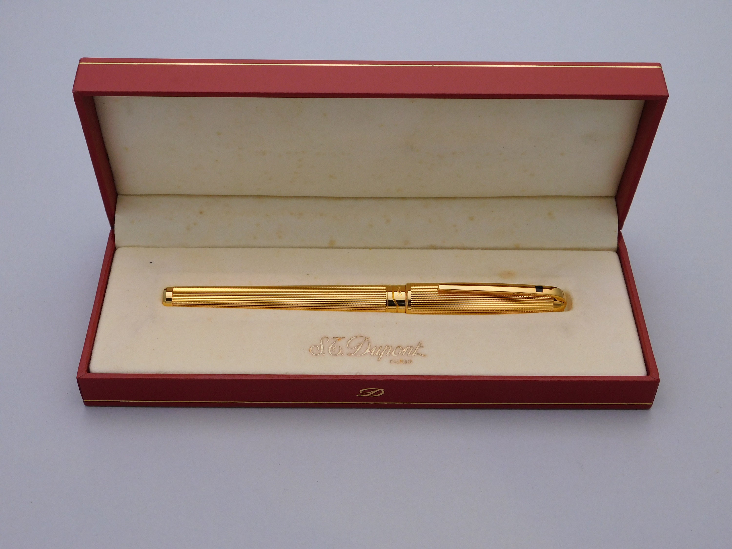 Vintage S.T. Dupont Olympio Fountain Pen With Barleycorn Vintage S.T. Dupont Olympio Fountain Pen With Barleycorn