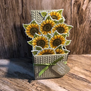 Carte pop-up, carte dans une boîte, fleurs, tournesols jaunes, anniversaire, merci, fête des mères, vous êtes aimé