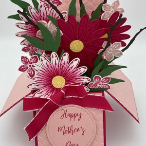 Pop-up ; carte dans une boîte, carte d'anniversaire 3D ; floral, gerbera ; marguerite
