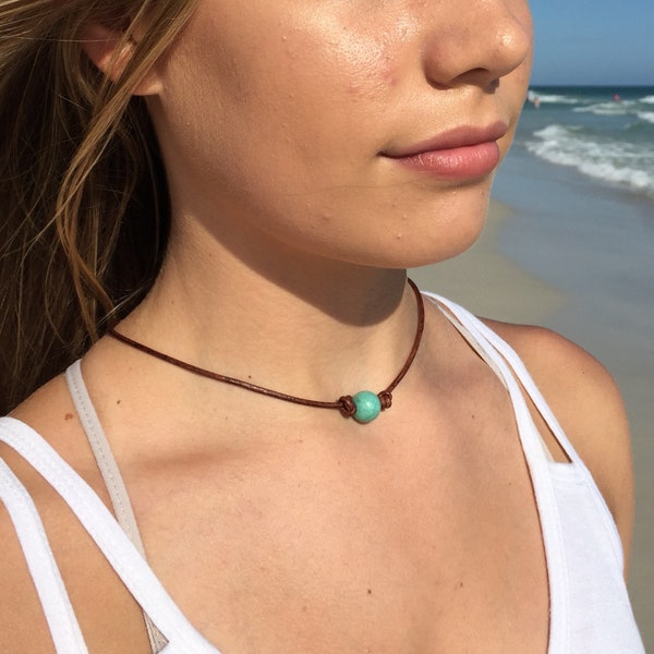 Gift for Teenage Daughter, Turquoise Choker Necklace for Teen, Trendy Single Turquoise Bead on Leather Cord Choker, Popular Beach Necklace