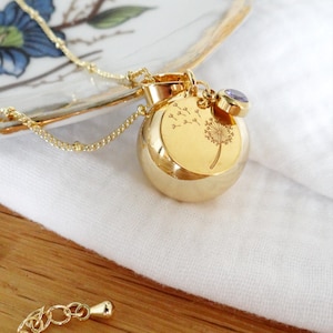 Gold pregnancy bola, birthstone, dandelion medal. Natural stone pearl Lithotherapy