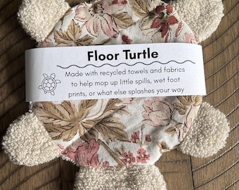 Floor turtle towel