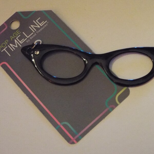 Glasses Traveler's Notebook Charm Pendant