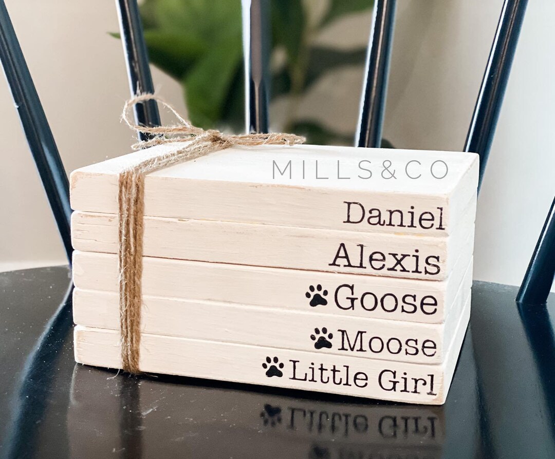 Wood Book Stack Personalized Family Book Stack farmhouse - Etsy