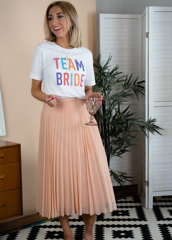 Bridal Party T-shirts Team Bride Slogan T Shirt in Rainbow - Etsy