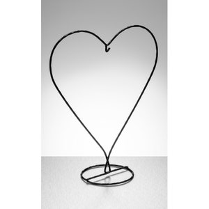 Heart Shaped Metal Ornament Stand - Black