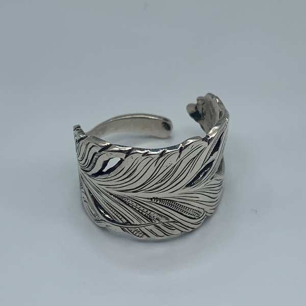 Feather Sterling Silver Ring/Hand Fabricated/ Flexible Feather Ring/ Women’s Thumb Ring/ Men’s Wedding Jewelry/ Boho/ Unique/ Hand Engraved