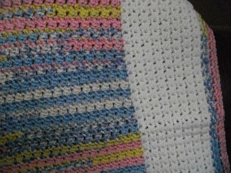 Crochet Pattern Cuddly Baby Blanket image 3