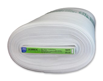 Vlieseline aus Polyester, 114 cm breit, von Pellon. Erhältlich als Großpackung / Nähzubehör