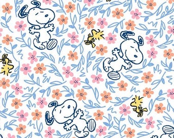 Peanuts Fabric / Peanuts Snoopy and Woodstock, Licensed by Springs Creative / Yardage and Fat Quarters Charlie Brown