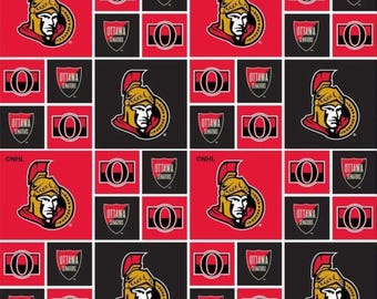 Tecido de algodão com estampa do Ottawa Senators da NHL / Face Off (vendido por metro) / Sykel Hockey Fat Quarters e tecidos por metro