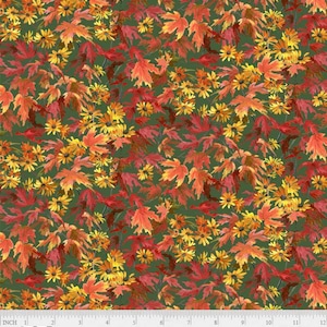 Ahornblätter im Herbst auf grünem Landschaftsstoff der Autumn Retreat Kollektion von P & B Textiles, Meterware, Fat Quarters verfügbar