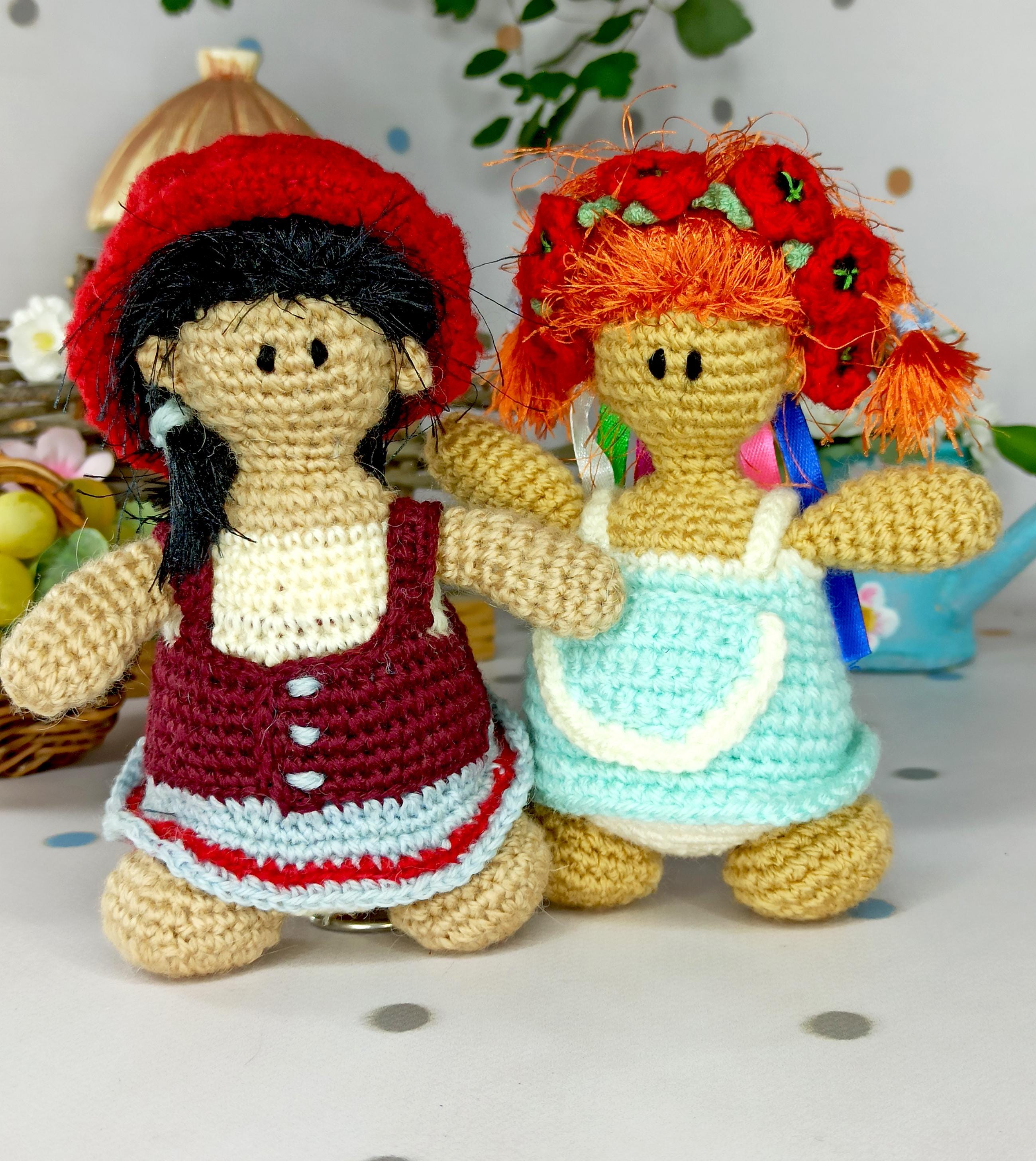 赤い帽子をかぶったかぎ針編み人形、あみぐるみぬいぐるみ - Etsy 日本