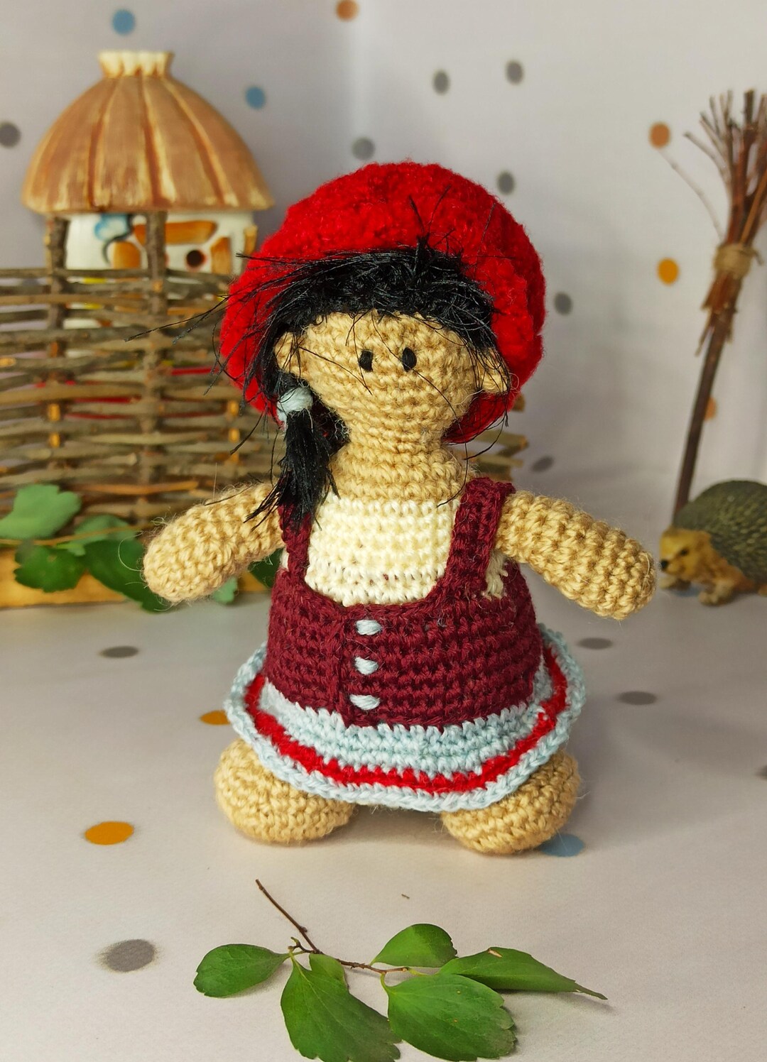 編みの人形 赤い帽子 緑色 赤い帽子をかぶったかぎ針編み人形、あみぐるみぬいぐるみ - Etsy 日本
