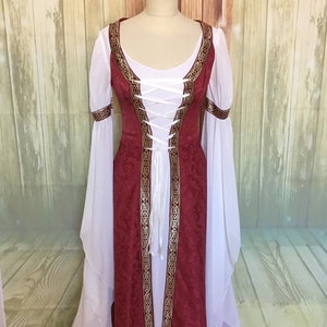 Fantasy wedding dress