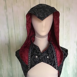 assassin&#39;s hooded jerkin