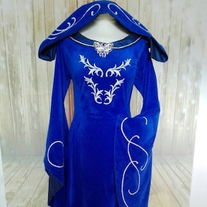 Elf costume in various colors