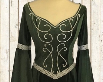 castle dress, fantasy dress, forest elf, sylvan elf, princess cosplay, vesper star, grv costume, larp, historical dress