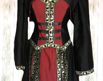 Celtic dress for fantasy larp