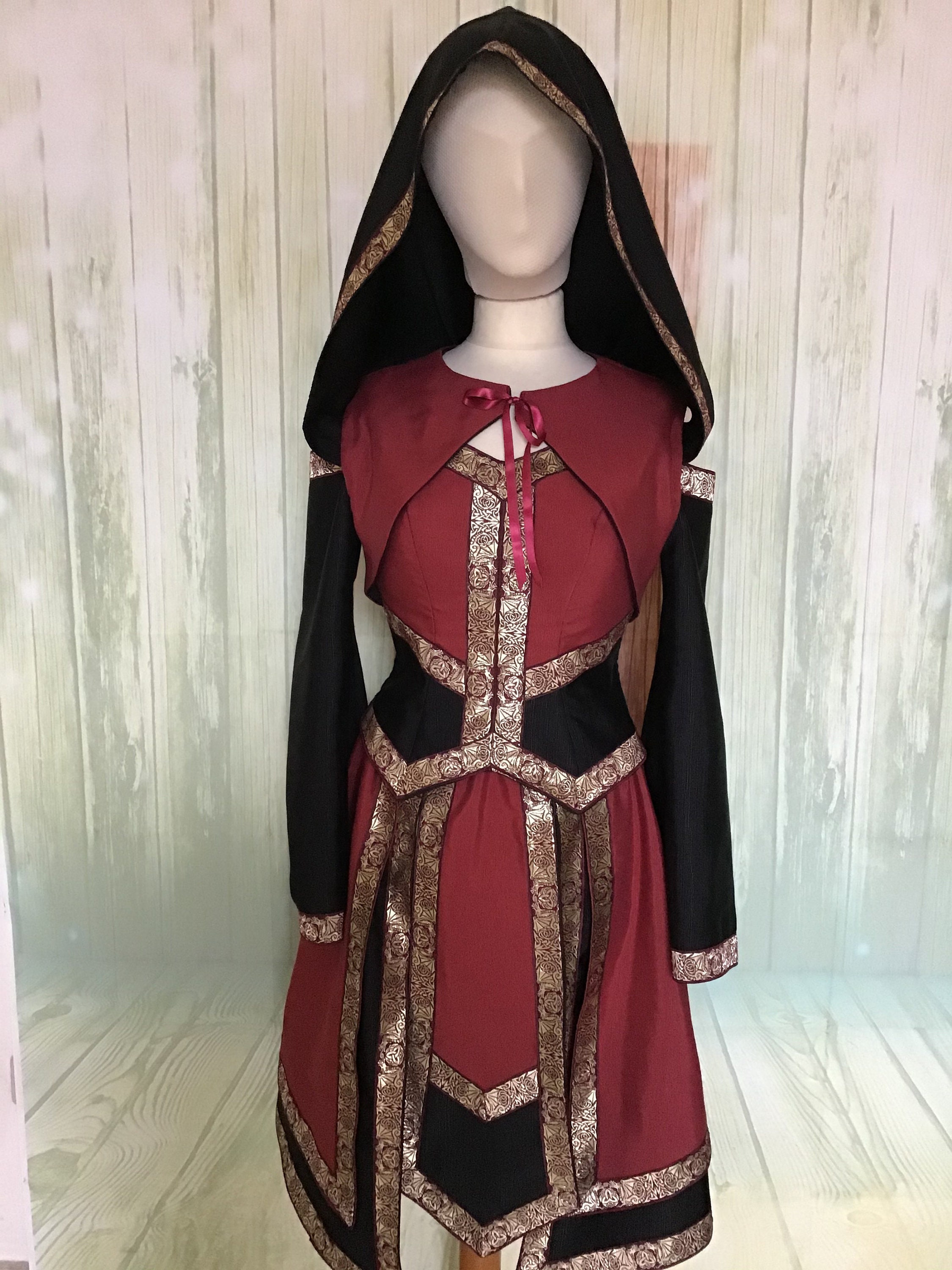 Celtic dress for fantasy larp | Etsy