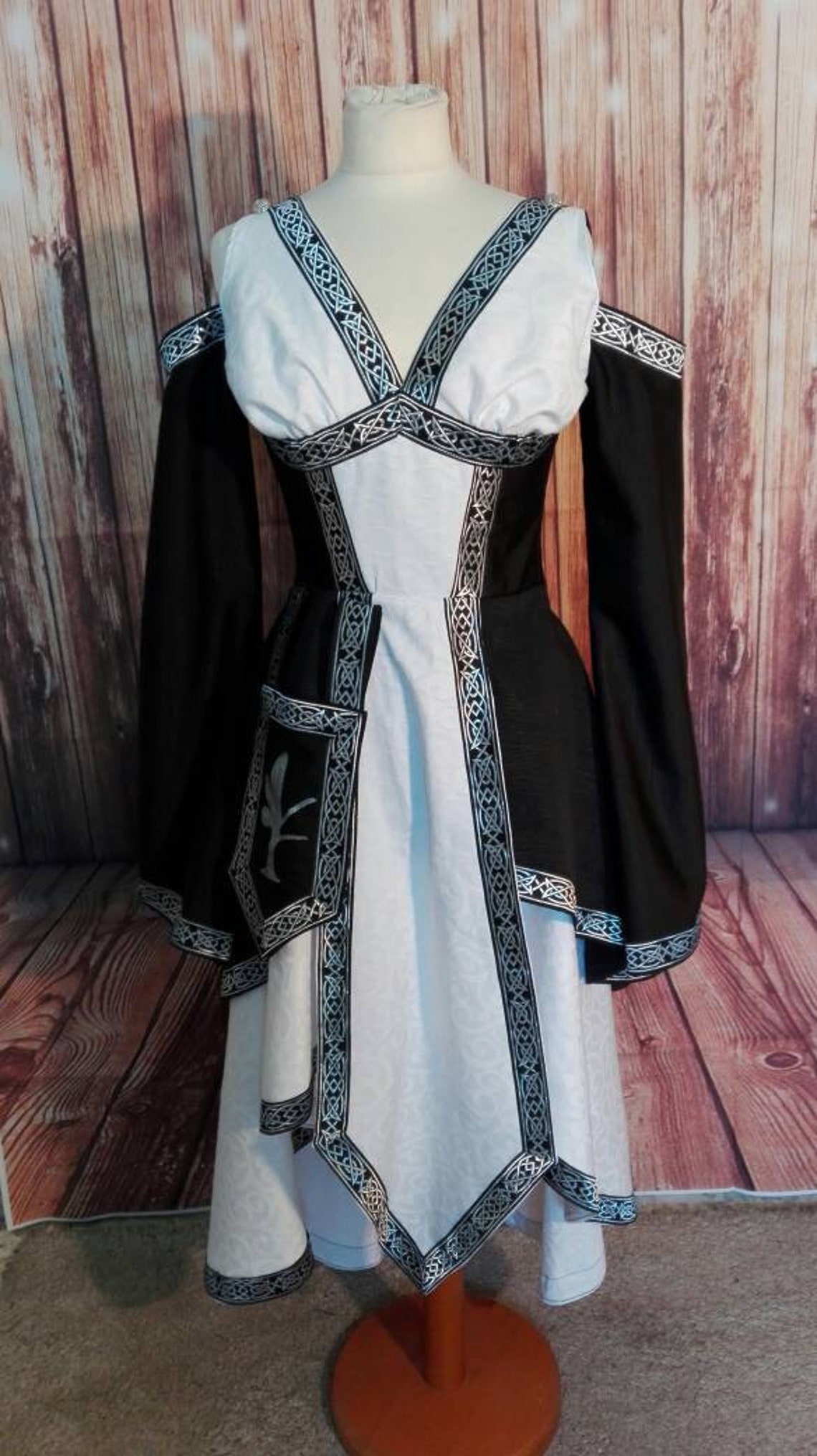 Abito celtico da sacerdotessa fantasy - Etsy Italia