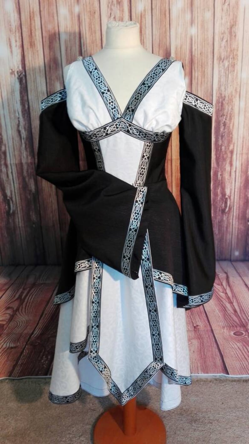 Abito celtico da sacerdotessa fantasy - Etsy Italia