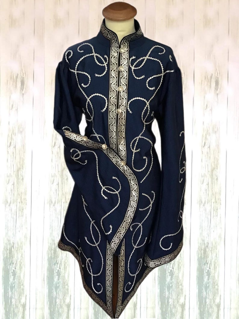 Fantasy Noble Tunic in Heavy Cotton – Custom Made LARP Prince Costume with Elvish Embroidery image 8