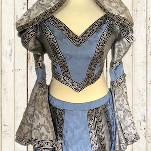 fantasy sorceress-warrior larp dress in different colors