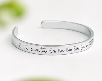 Bracciale a fascia personalizzata inciso a mano, frase canzone italiana, regalo donna uomo regolabile