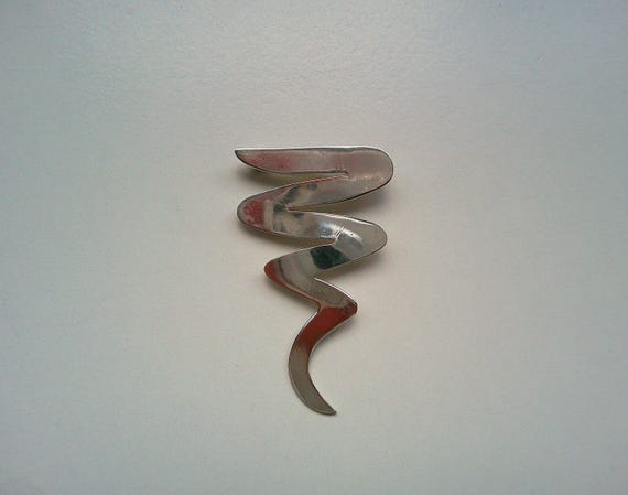 Sterling Silver Zig Zag Pin - image 9