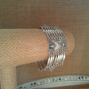 Vintage TAXCO Mexico Heavy Sterling Silver Wide Link Statement Bracelet