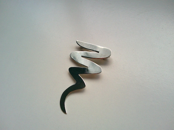 Sterling Silver Zig Zag Pin - image 10