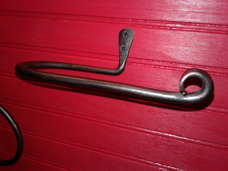 Simple Hand Wrought Iron Bath Set With Towel Bar Towel Etsy