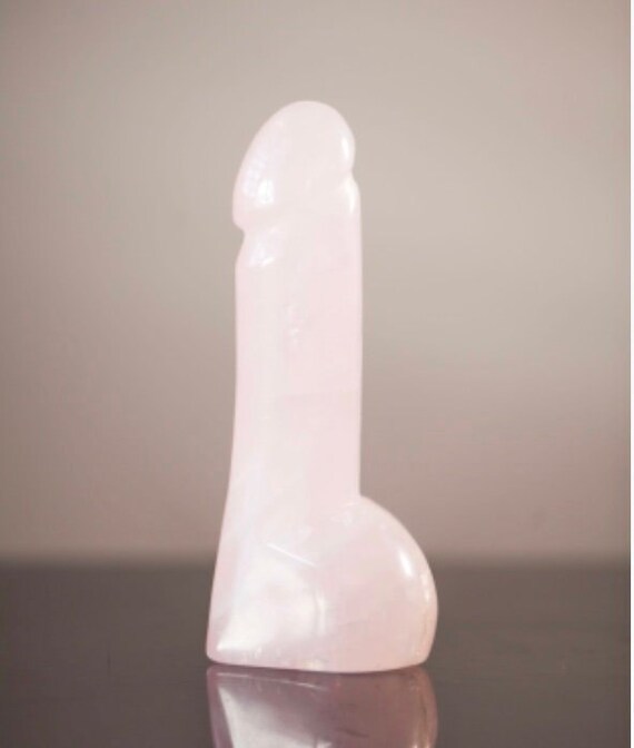 Quartz phallus