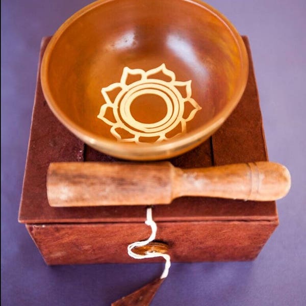 Tibetan Singing Bowl/ Root Chakra Singing Bowl/ Crystal Singing Bowl/ Meditation Singing Bowl/ Christmas Gift/ Unique gift
