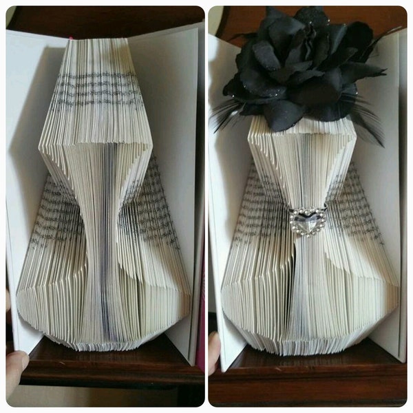150 fold tall vase book folding pattern