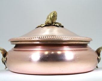 Vintage copper serving tray / copper tureen with brass handles and lid diameter 31 cm