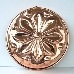 Copper mold for cakes and food. Flower shape