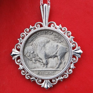 US 1937 Indian Head Buffalo Nickel 5 Cent XF/AU Coin Solid 925 Sterling Silver Necklace New - Showing Reverse in Front
