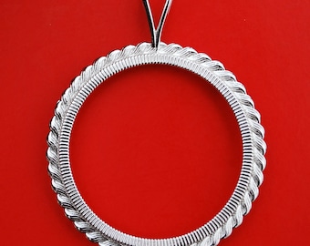 Solidna oprawa oprawy z oprawą w kolorze srebra próby 925 pasująca do monet Krugerrand o wadze 1 uncji z RPA lub innych monet o średnicy 38,5 mm