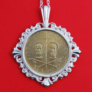 1967 Vatican Paul VI 20 Lire BU Unc Coin 925 Sterling Silver Necklace NEW - Saint Peter and Paul