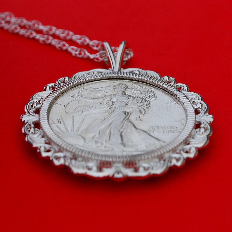 US 1939 Walking Liberty Half Dollar 90/% Silver XFAU Coin Solid 925 Sterling Silver Necklace w 20 Sterling Silver Chain New