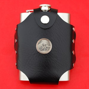 US 2007 State Quarter Coin PU Leather Wrapped Stainless Steel Hip Flask - Wyoming, Washington, Utah, Montana, Idaho