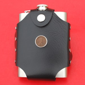 US 1909 ~ 1942 Lincoln Small Cent Coin Black PU Leather Wrapped Stainless Steel 8 Oz Hip Flask - Liquor, Water, Wine etc. - Lucky Penny