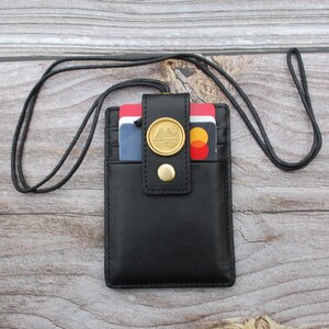 1984 Egypt 1 Piastre BU Uncirculated Coin Genuine Leather RFID Blocking Protection ID Badge Holder - Gold Pyramids