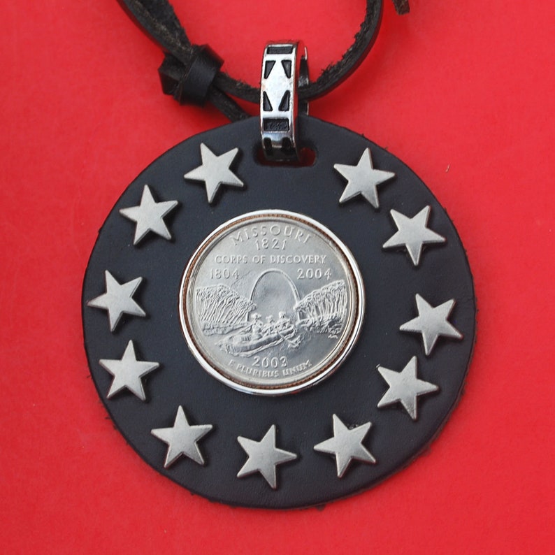 US 2003 State Quarter BU Uncirculated 25 Cent Coin Genuine Black Leather Necklace Missouri Illinois Maine Alabama Arkansas