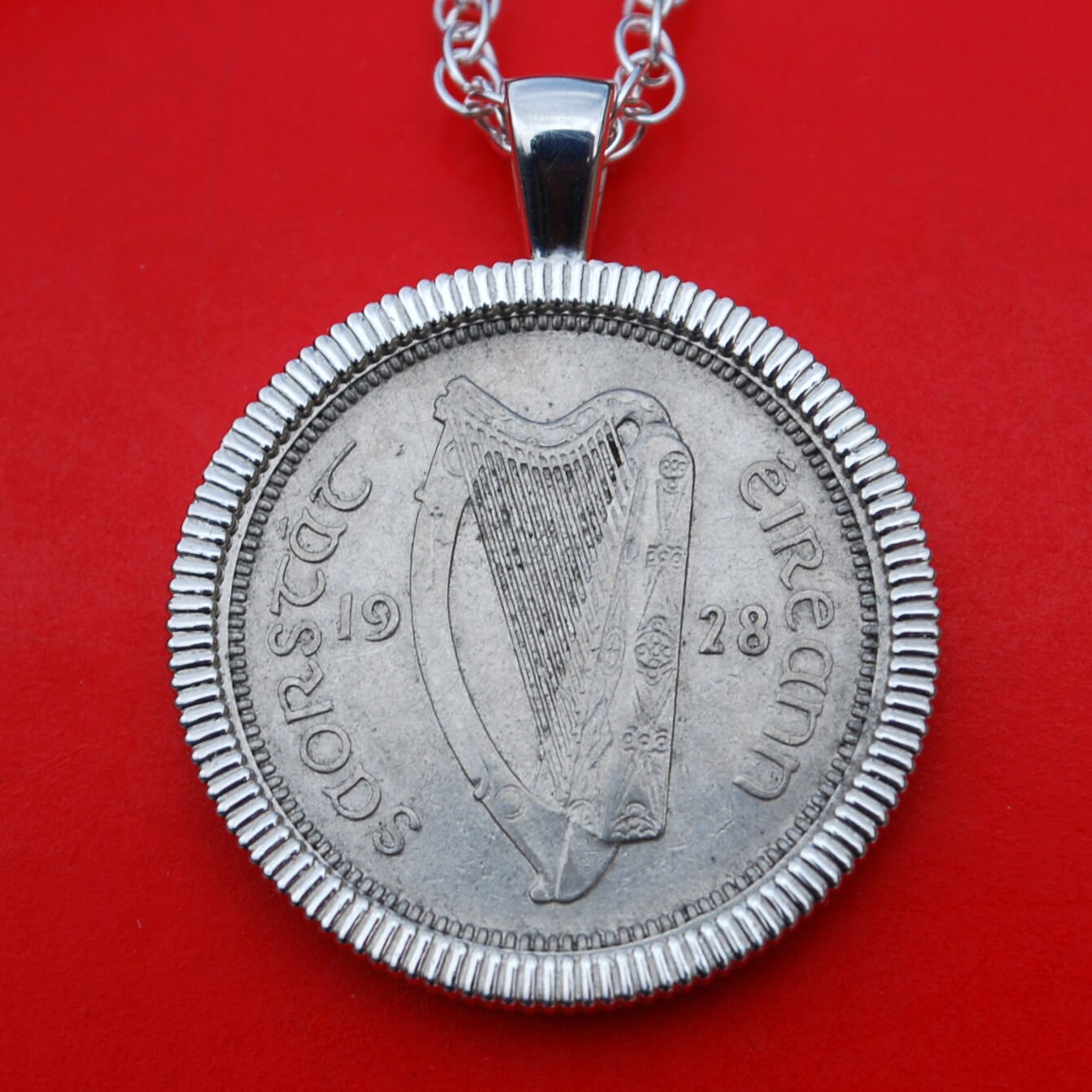 1928 Ciondolo Arpa Segugio Portafortuna Irlandese Sixpence 22 - Foto 12