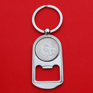 US 2006 South Dakota State Quarter BU Unc Coin Silver Tone Key Chain Ring Bottle Opener NEW