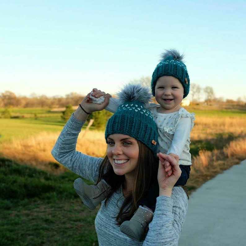 Mini Heart Mommy and Me hats. Matching hats. Mother/Daughter hats.Chunky hats.Winter hats. Hats with retailer faux fur pompoms.Ready to ship hat